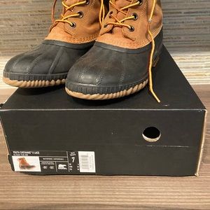 Youth SOREL boots